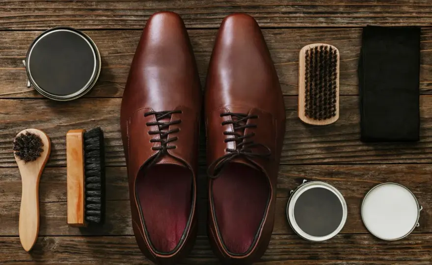 Chaussures en cuir et pluie - Le guide complet pour les protéger
