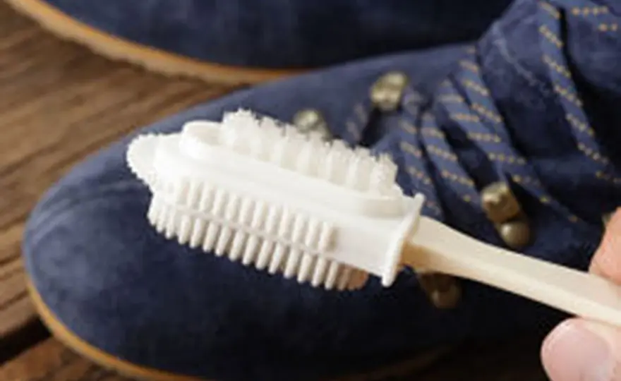 Graisser le nubuck? Non! Entretien et protection efficaces