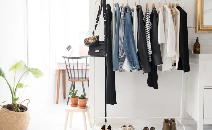 Refaire sa garde-robe - Par où commencer pour un dressing parfait ?